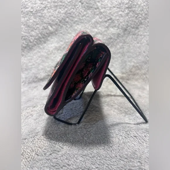 Coach Sierra Posey Cluster Floral Trifold Snap Wallet - Picture 5 of 14